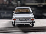 [Kyosho] 1:18 BMW 1971 2002 tii Silver Model Car Die-Cast