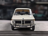 [Kyosho] 1:18 BMW 1971 2002 tii vit modellbil Die-Cast