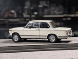 [Kyosho] 1:18 BMW 1971 2002 tii vit modellbil Die-Cast