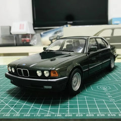 [Minichamps] 1:18 BMW 1986 E32 730i Green Model Car Die-Cast