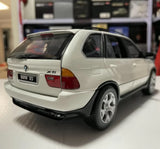 [Kyosho] 1:18 BMW 2000 E53 X5 White Model Car Die-Cast