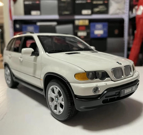 [Kyosho] 1:18 BMW 2000 E53 X5 blanc voiture miniature Die-Cast