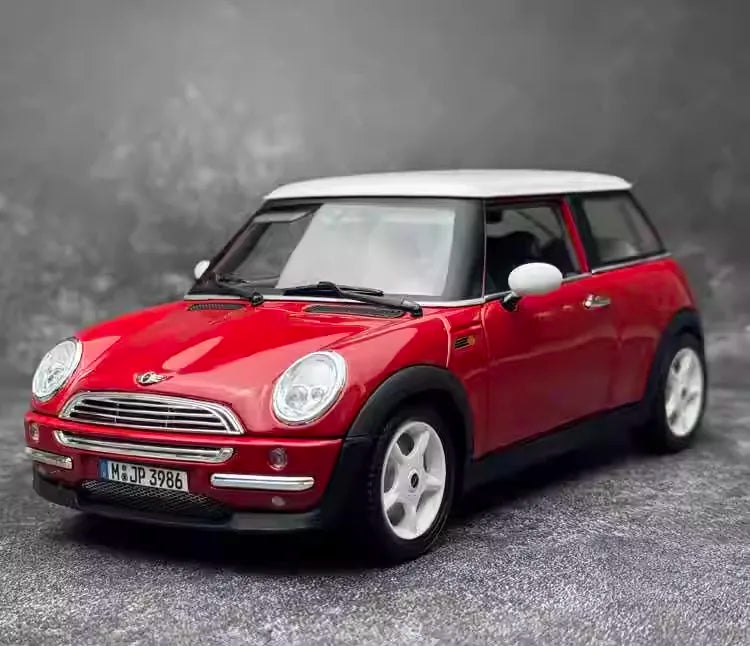 [Kyosho] 1:18 BMW 2001 Mini Cooper R50 rosso modellino di auto Die-Cast