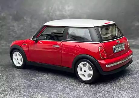 [Kyosho] 1:18 BMW 2001 Mini Cooper R50 Red Model Car Die-Cast