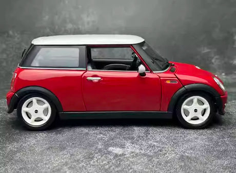 [Kyosho] 1:18 BMW 2001 Mini Cooper R50 Red Model Car Die-Cast