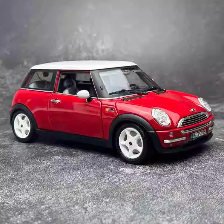 [Kyosho] 1:18 BMW 2001 Mini Cooper R50 Red Model Car Die-Cast