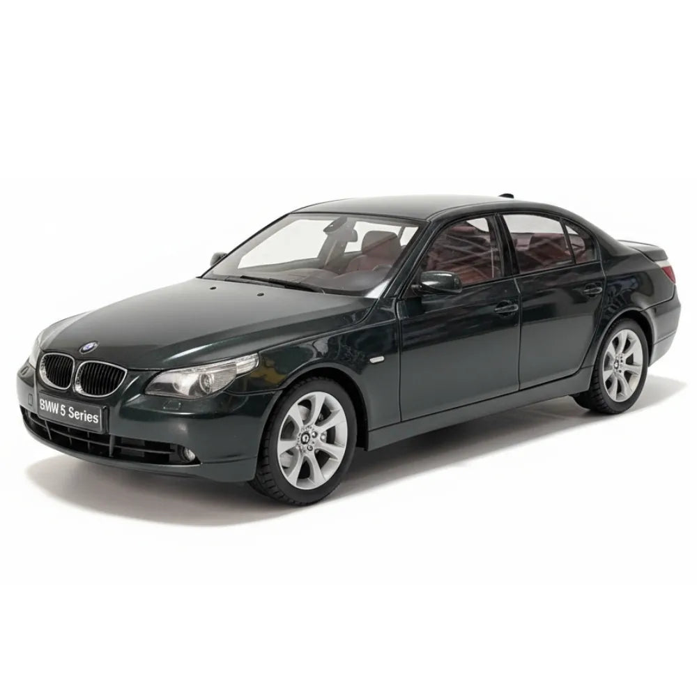 [Kyosho] 1:18 BMW 2003 E60 545i Green Model Car Die-Cast
