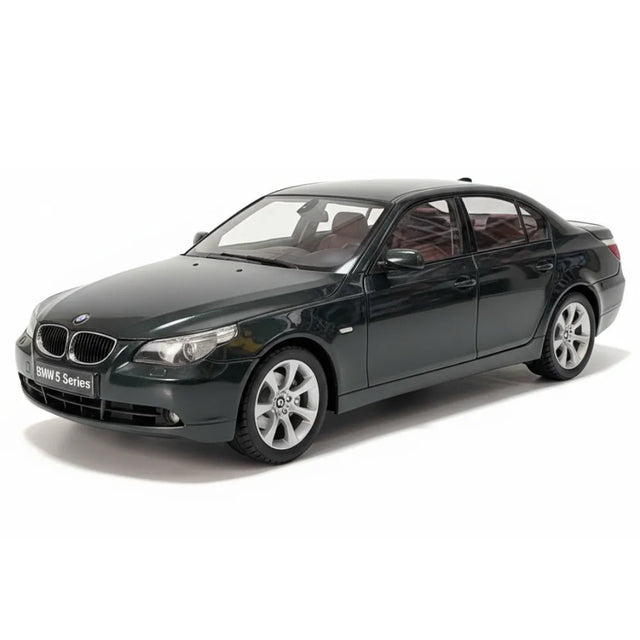 [Kyosho] 1:18 BMW 2003 E60 545i Green Model Car Die-Cast
