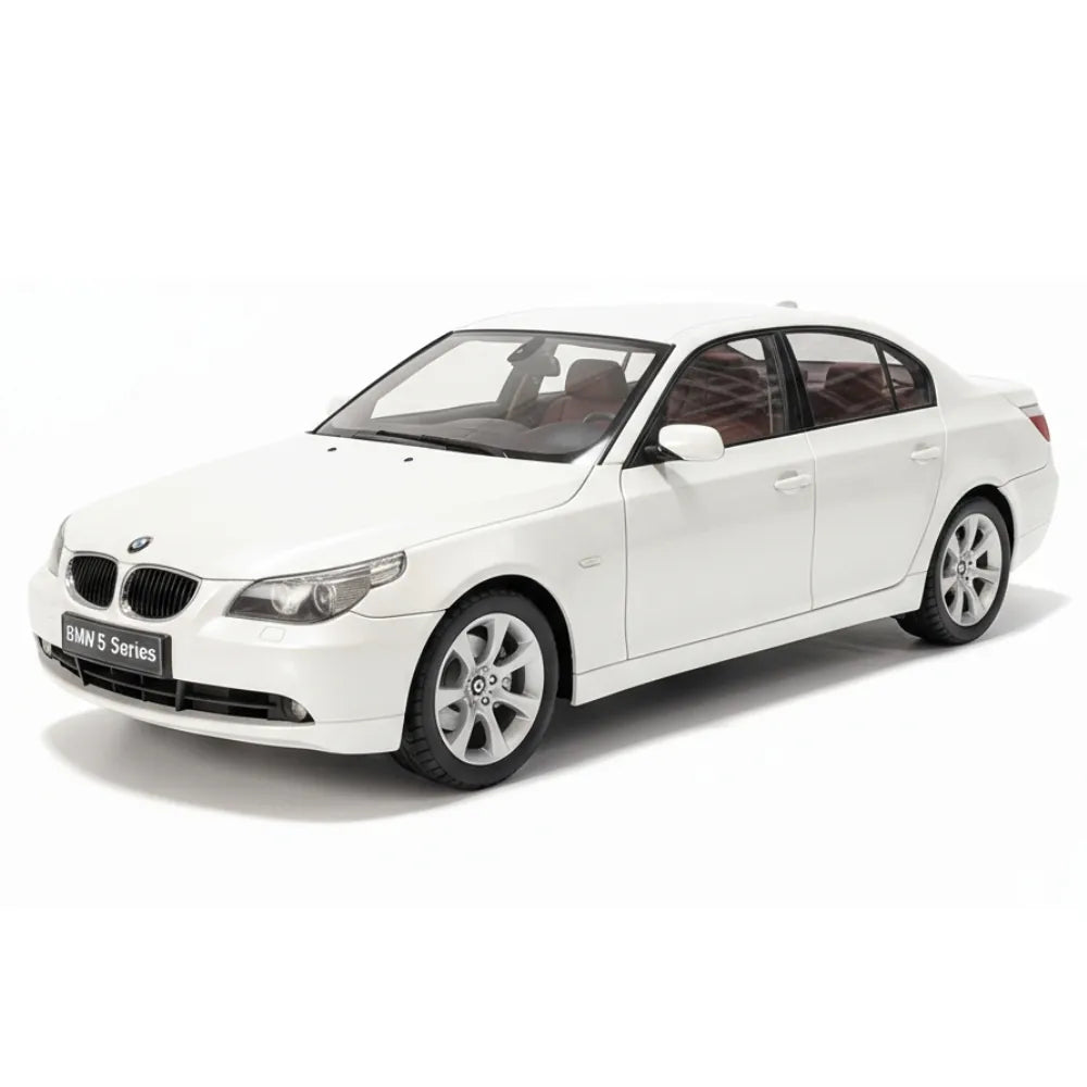 [Kyosho] 1:18 BMW 2003 E60 545i White Model Car Die-Cast