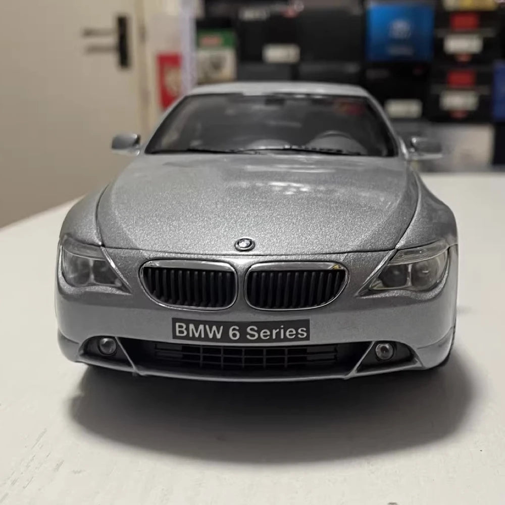 [Kyosho] 1:18 BMW 2003 E63 645Ci Coupe Gray Model Car Die-Cast