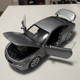 [Kyosho] 1:18 BMW 2003 E63 645Ci Coupe Gray Model Car Die-Cast