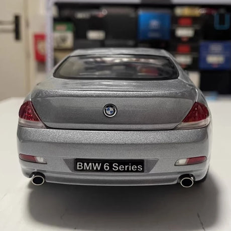 [Kyosho] 1:18 BMW 2003 E63 645Ci Coupe gris voiture miniature Die-Cast