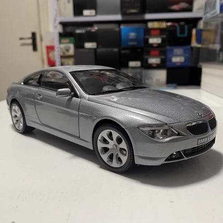 [Kyosho] 1:18 BMW 2003 E63 645Ci Coupe gris voiture miniature Die-Cast