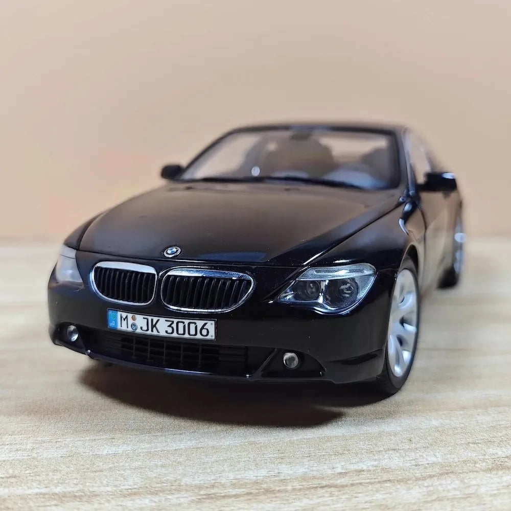 [Kyosho] 1:18 BMW 2004 E64 645Ci Black Model Car Die-Cast