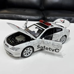 [Kyosho] 1:18 BMW 2004 E64 645Ci GP Safety Model Car Die-Cast