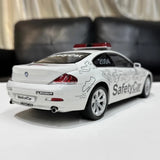 [Kyosho] 1:18 BMW 2004 E64 645Ci GP Safety voiture miniature Die-Cast