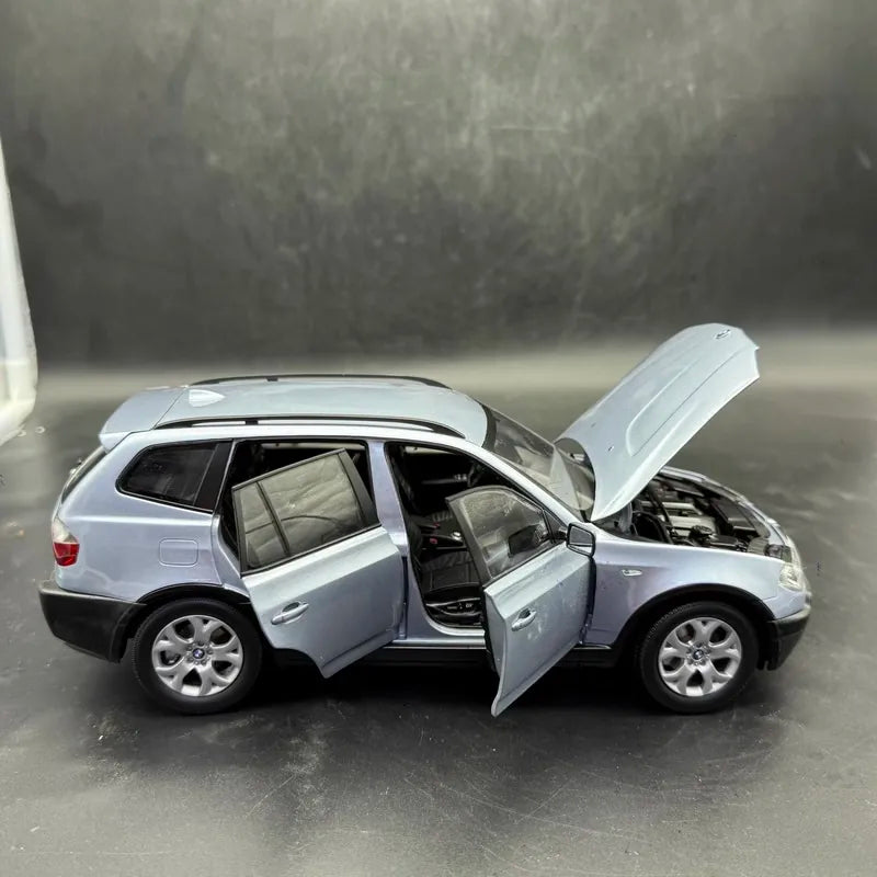[Kyosho] 1:18 BMW 2004 E83 X3 blå modellbil Die-Cast