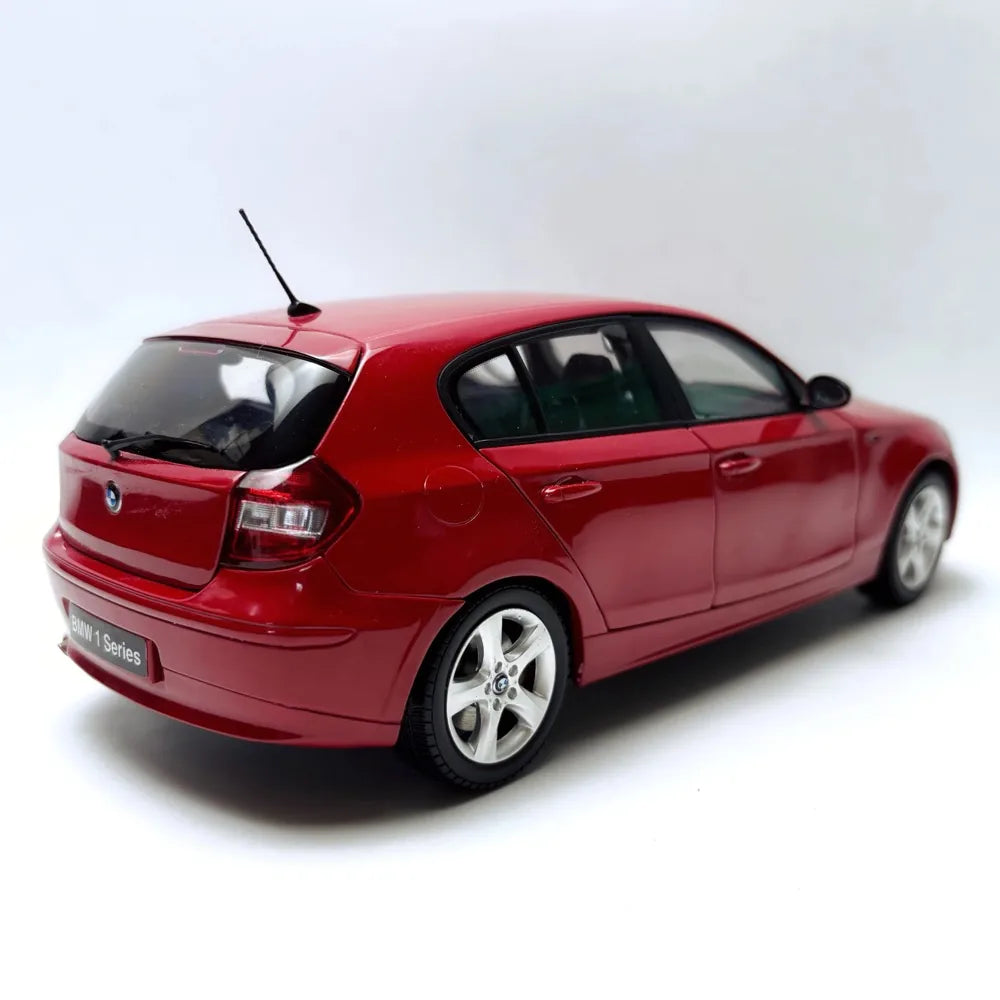 [Kyosho] 1:18 BMW 2004 E87 120i Red Model Car Die-Cast
