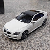 [Kyosho] 1:18 BMW 2005 E63 M6 Coupe wit modelauto Die-Cast