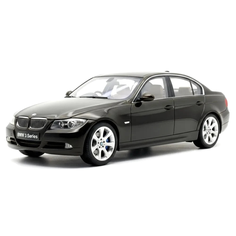[Kyosho] 1:18 BMW 2005 E90 330i Black Model Car Die-Cast