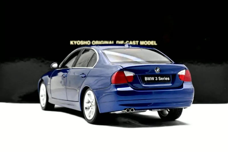 [Kyosho] 1:18 BMW 2005 E90 330i Blue Model Car Die-Cast