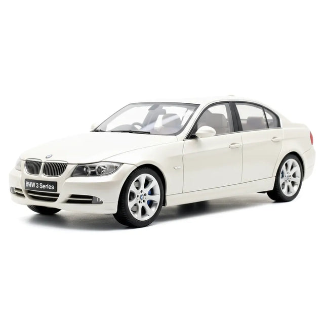 [Kyosho] 1:18 BMW 2005 E90 330i White Model Car Die-Cast