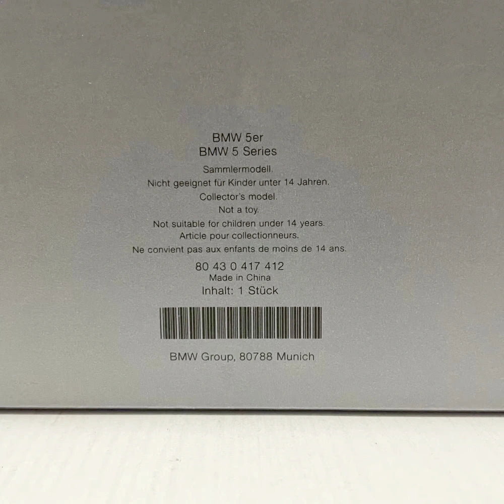 [Kyosho] 1:18 BMW 2008 E60 550i Sedan Silver Model Car Die-Cast