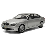 [Kyosho] 1:18 BMW 2008 E60 550i Sedan Silver Model Car Die-Cast