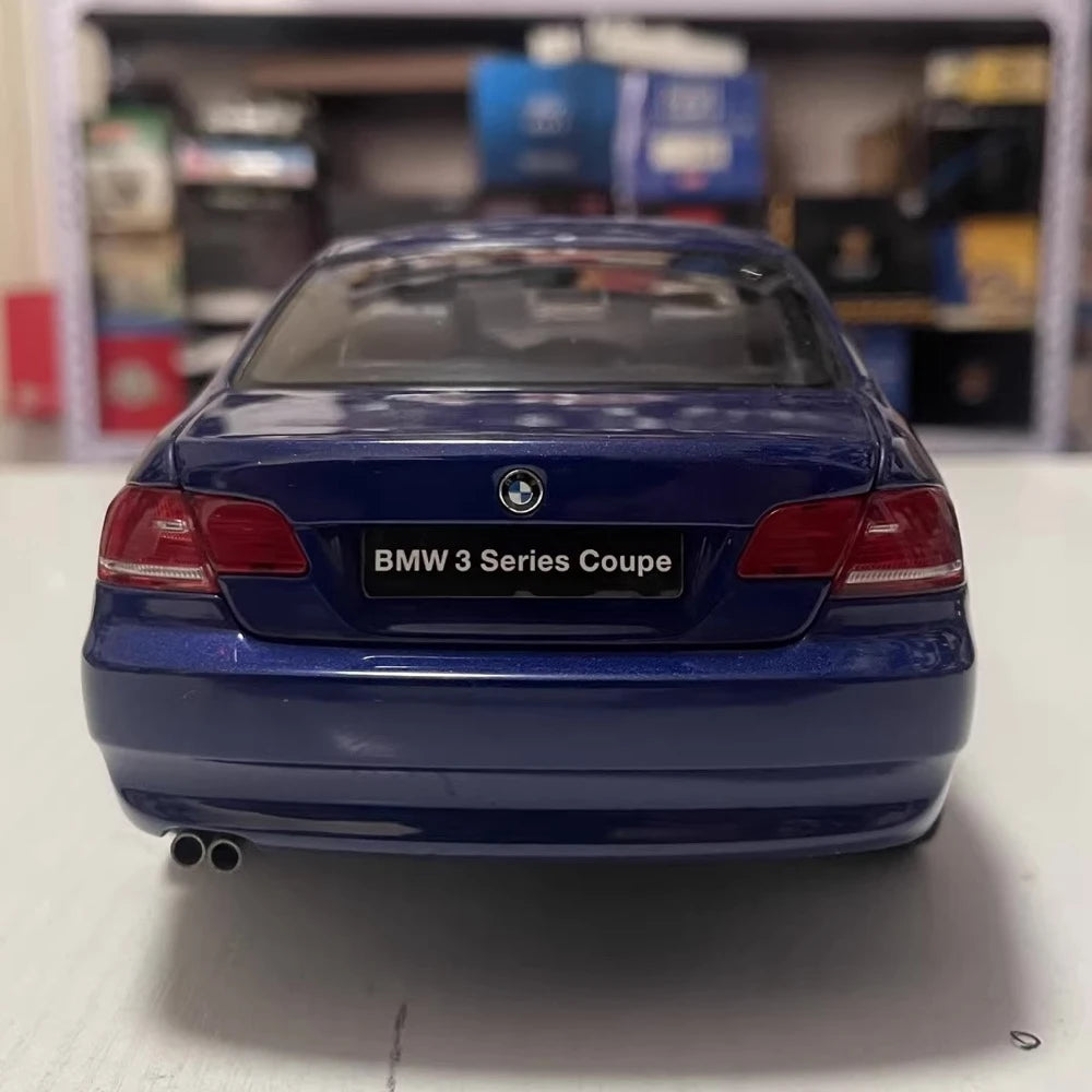 [Kyosho] 1:18 BMW 2007 E92 3 Series 330i Coupe Blue Model Car Die-Cast