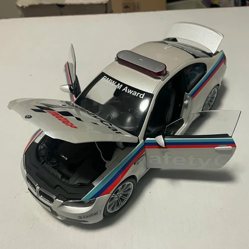 [Kyosho] 1:18 BMW 2008 E92 M3 Safety Model Car Die-Cast