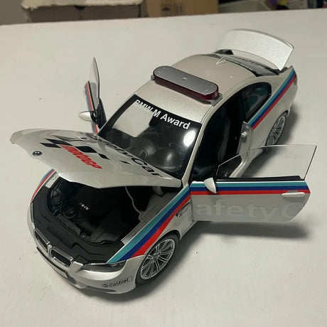[Kyosho] 1:18 BMW 2008 E92 M3 Safety Model Car Die-Cast