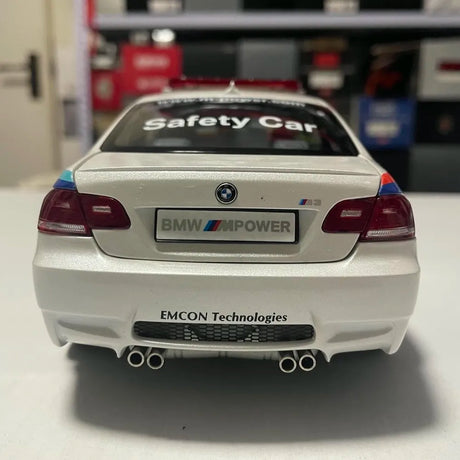 [Kyosho] 1:18 BMW 2008 E92 M3 Safety Model Car Die-Cast