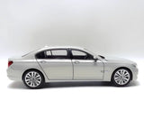 [Kyosho] 1:18 BMW 2008 F02 750Li argent voiture miniature Die-Cast