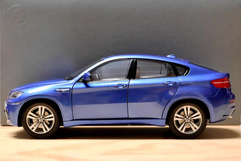 [Kyosho] 1:18 BMW 2009 E71 X6M Blue Model Car Die-Cast