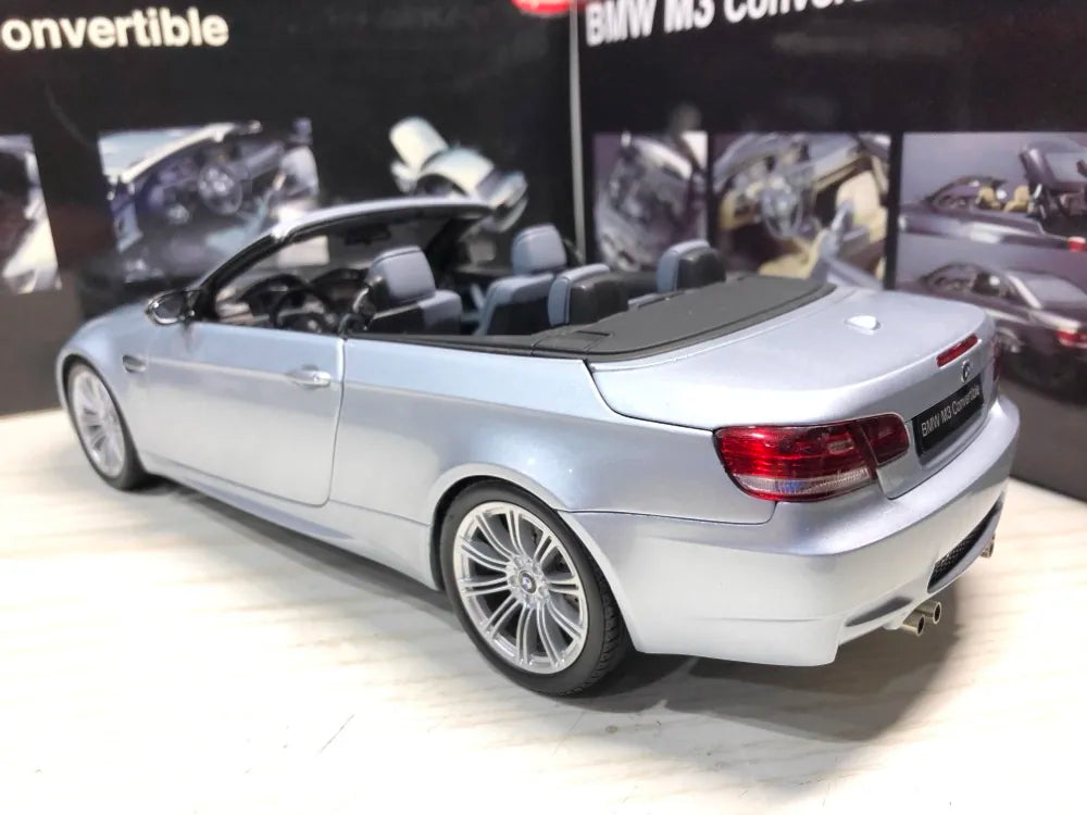 [Kyosho] 1:18 BMW 2009 E93 M3 Cabriolet silver modellbil Die-Cast