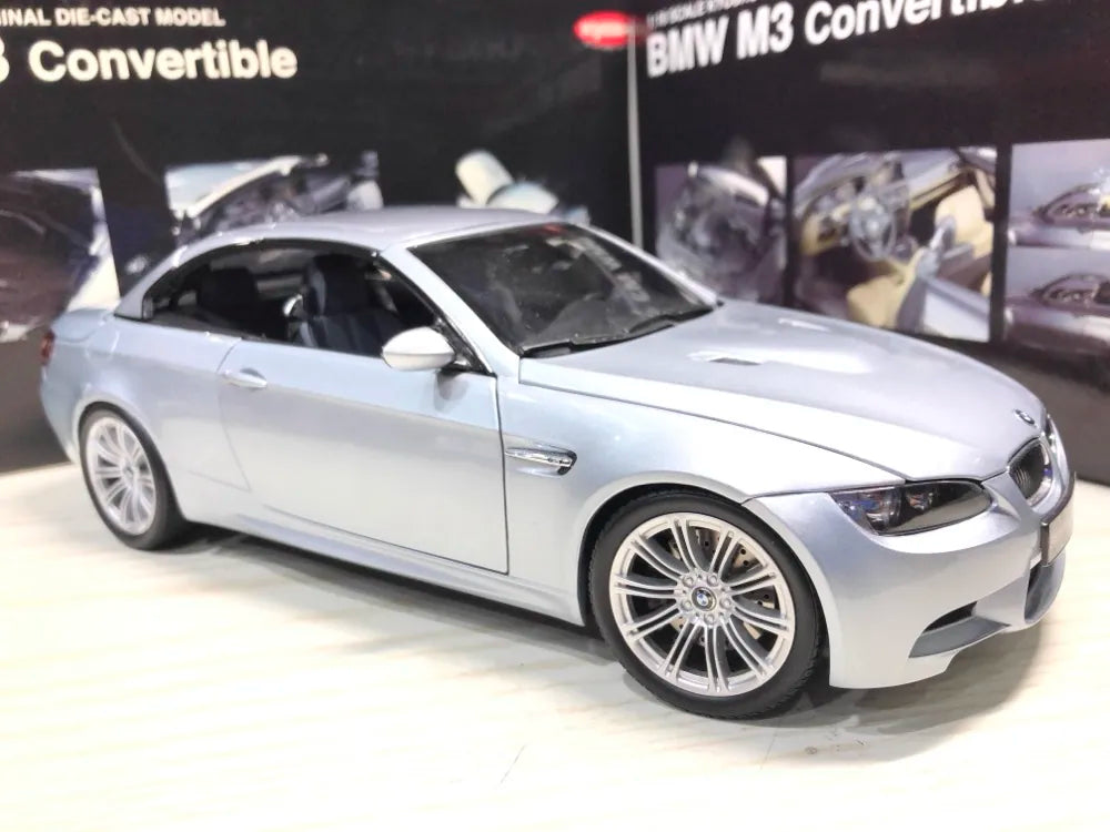 [Kyosho] 1:18 BMW 2009 E93 M3 Cabriolet Silver Model Car Die-Cast