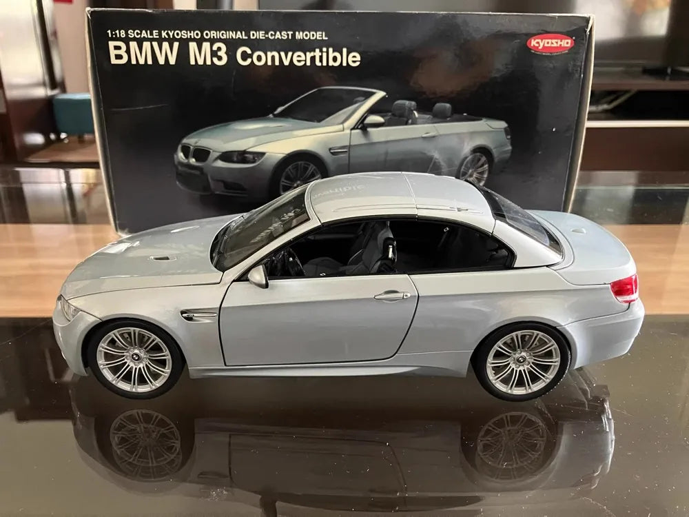 [Kyosho] 1:18 BMW 2009 E93 M3 Cabriolet Silver Model Car Die-Cast
