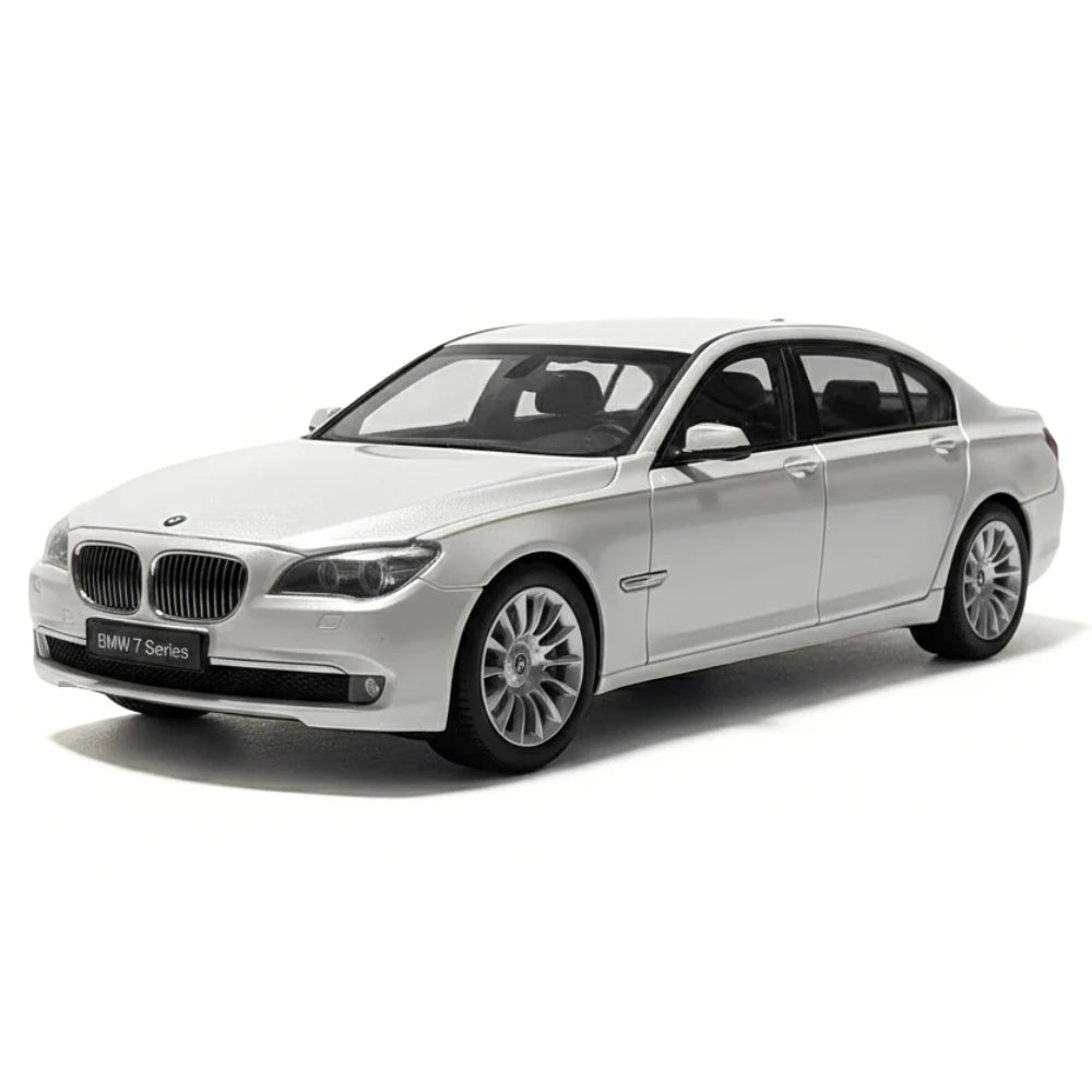 [Kyosho] 1:18 BMW 2010 F02 760Li White Model Car Die-Cast