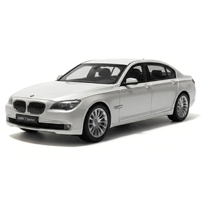 [Kyosho] 1:18 BMW 2010 F02 760Li White Model Car Die-Cast