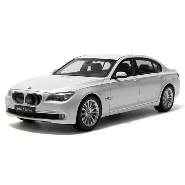 [Kyosho] 1:18 BMW 2010 F02 760Li White Model Car Die-Cast