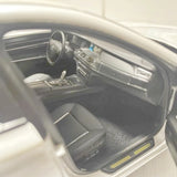 [Kyosho] 1:18 BMW 2010 F02 760Li White Model Car Die-Cast
