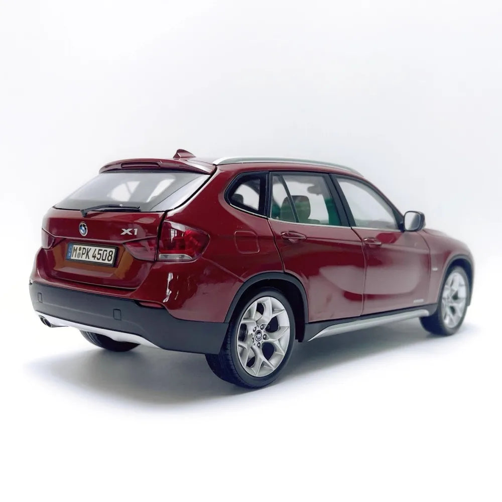 [Kyosho] 1:18 BMW 2012 E84 X1 xDrive28i Red Model Car Die-Cast