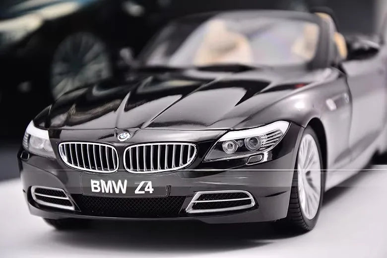 [Kyosho] 1:18 BMW 2014 Z4 sDrive35i E85 Convertible zwart modelauto Die-Cast