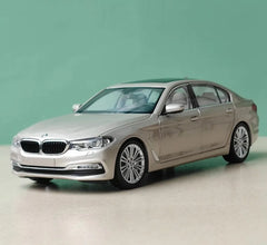 [Kyosho] 1:18 BMW 2017 G30 5 Series Gold Model Car Die-Cast