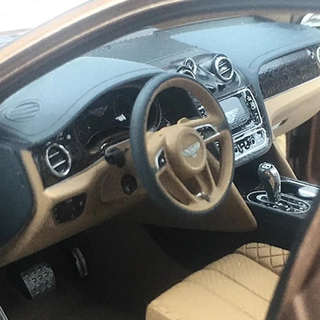 [Kyosho] 1:18 Bentley 2016 Bentayga Brown Model Car Die-Cast