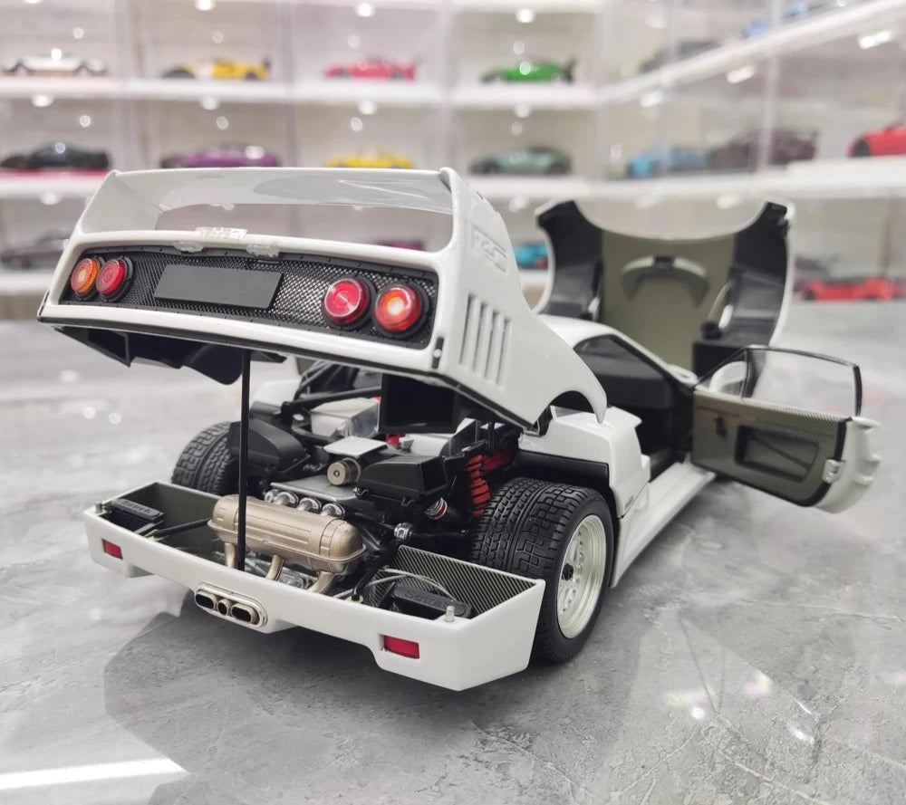 [Kyosho] 1:18 Ferrari 1987 F40 White Model Car Die-Cast