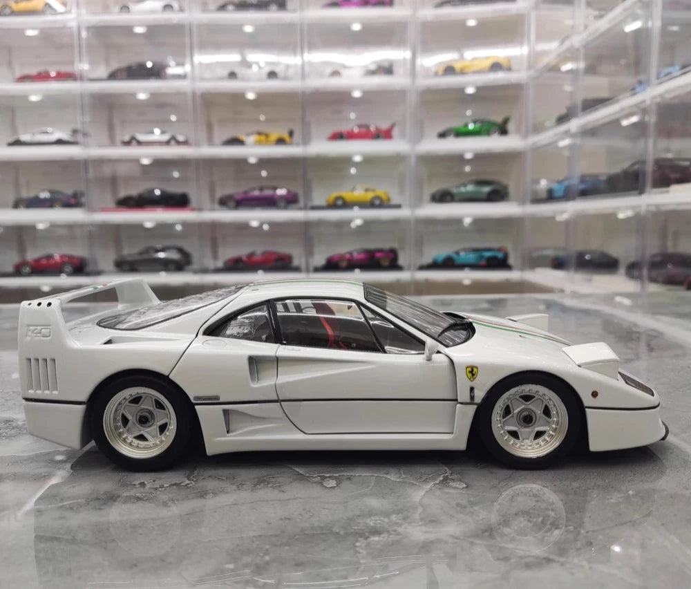 [Kyosho] 1:18 Ferrari 1987 F40 White Model Car Die-Cast