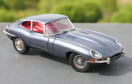 [Kyosho] 1:18 Jaguar 1974 E-Type Blue Model Car Die-Cast
