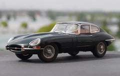 [Kyosho] 1:18 Jaguar 1974 E-Type Green Model Car Die-Cast