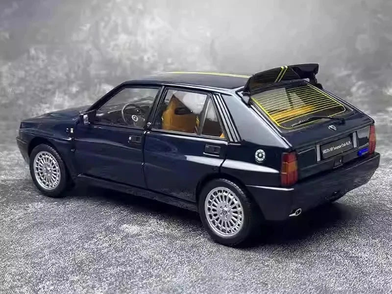 [Kyosho] 1:18 Lancia 1993 Delta HF Integrale Evo II Blue Model Car Die-Cast